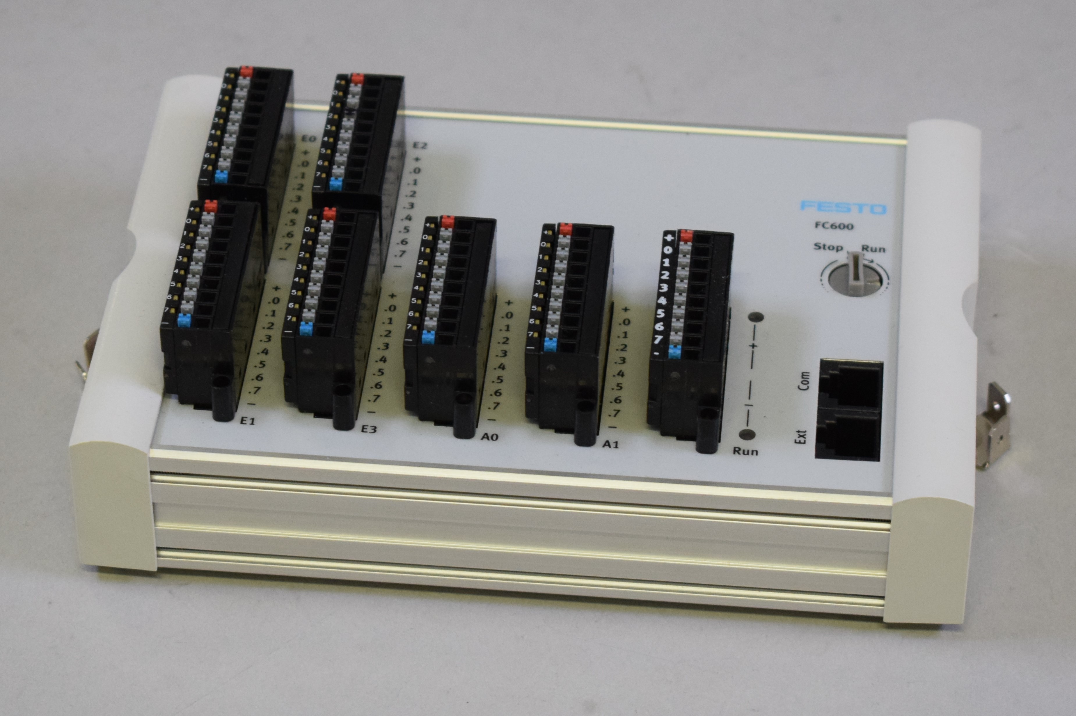 FECFC600FST_1.jpg